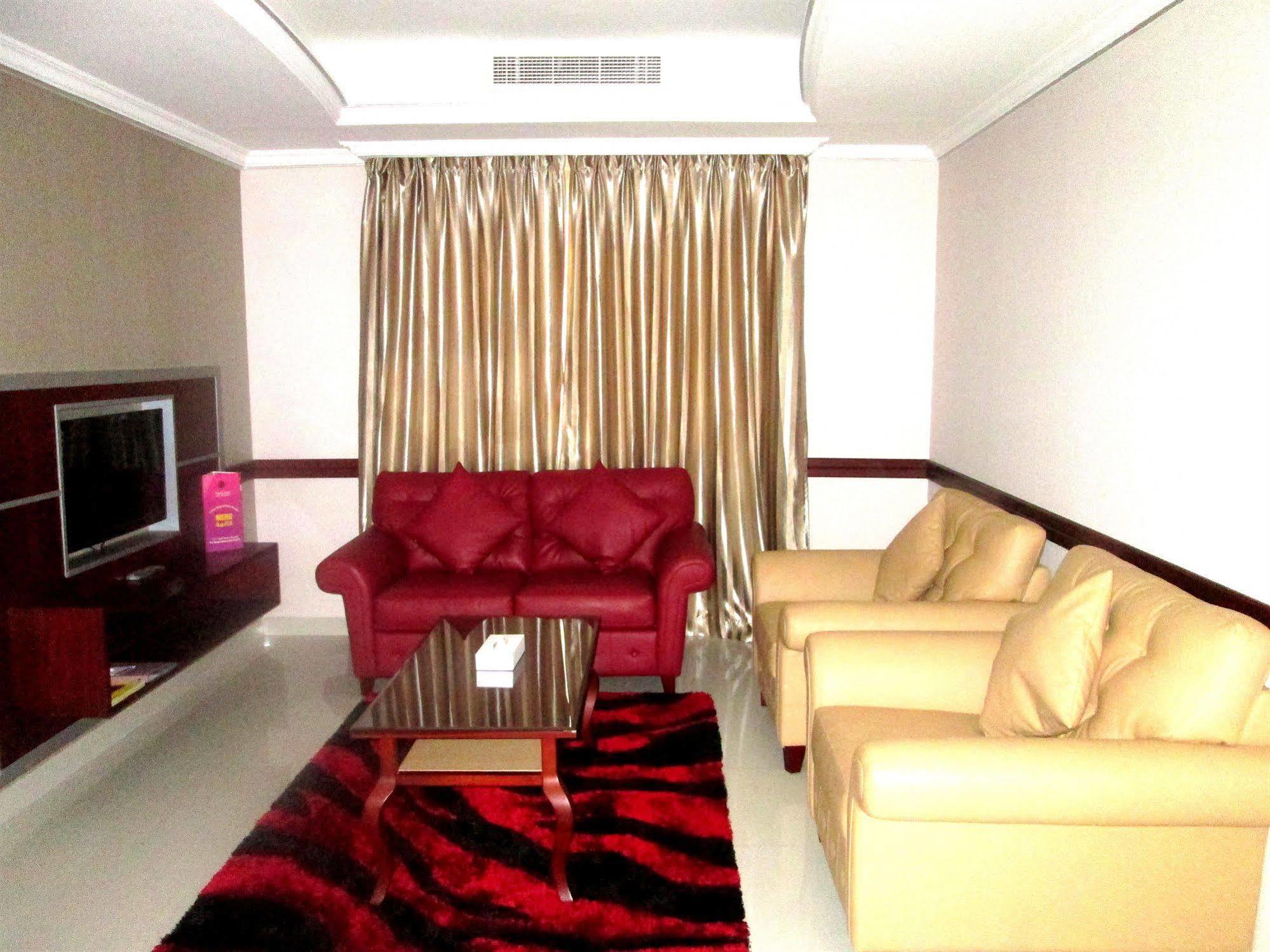 Hala Inn Hotel Apartments - Baithans Adzsmán Kültér fotó